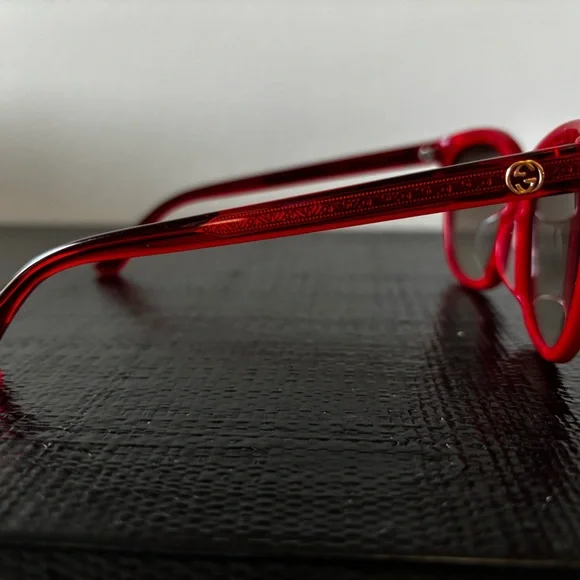 Gucci Women's Sunglasses in Vibrant Red - Picture 2 of 6